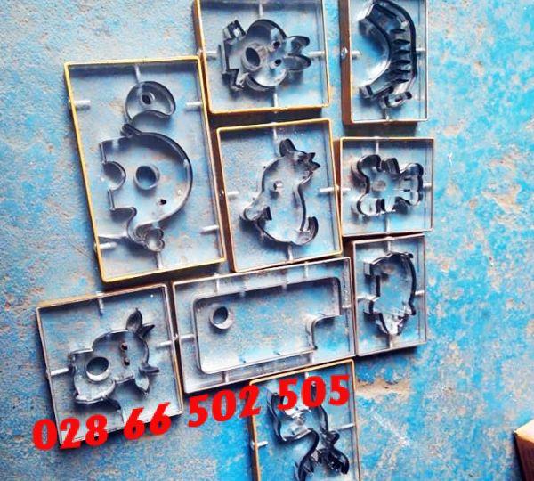 Khuôn dập mica 01